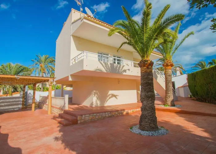 Corina - Plusholidays Villa