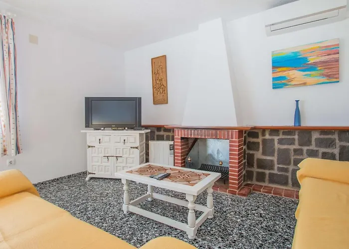 Corina - Plusholidays Villa