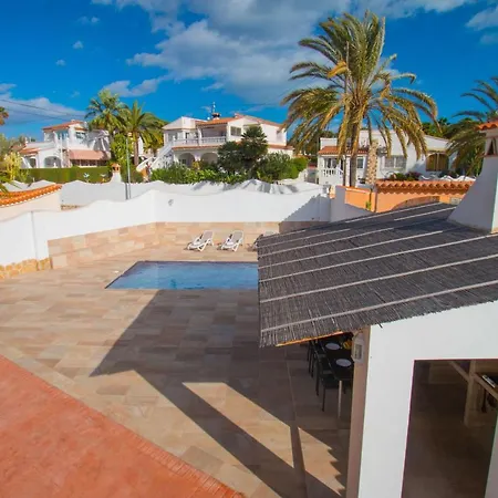 Corina - Plusholidays *