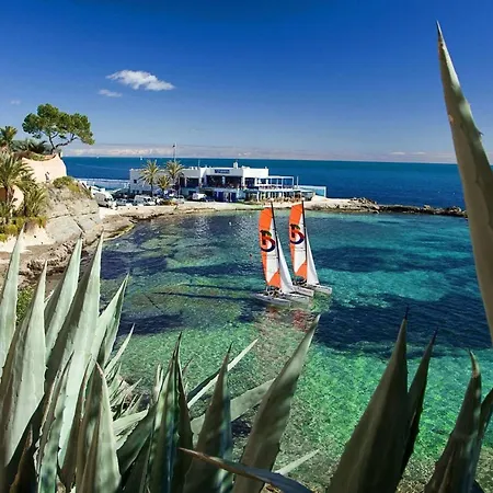 Corina - Plusholidays فيلة Ifach